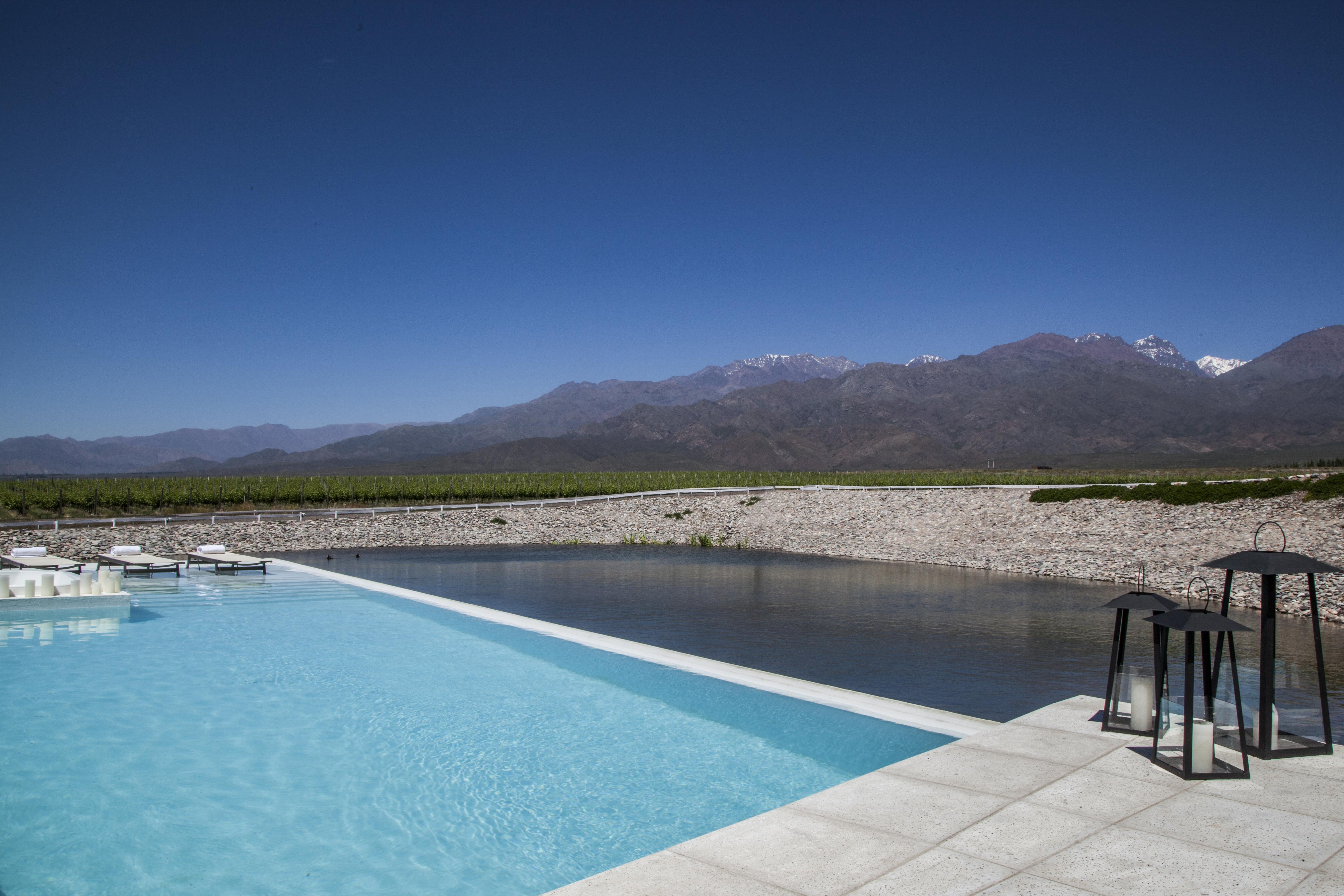 Casa De Uco Vineyards And Wine Resort Los Árboles Екстериор снимка